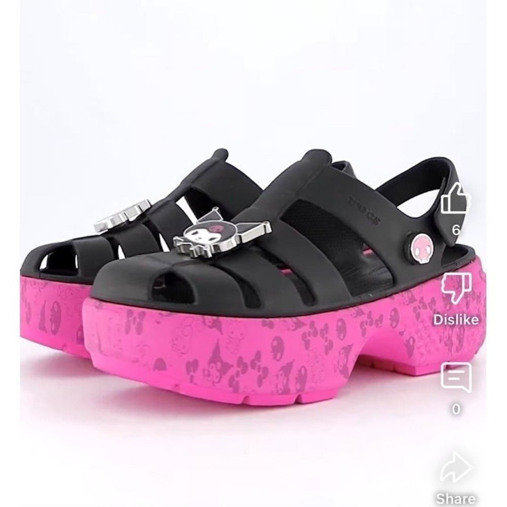 CROCS x HELLO KITTY AND FRIENDS MY MELODY AND KUROMI STOMP SANDAL Size W8 M 6